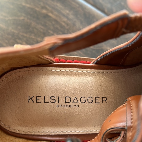 Brand new booties - Picture 6 of 6